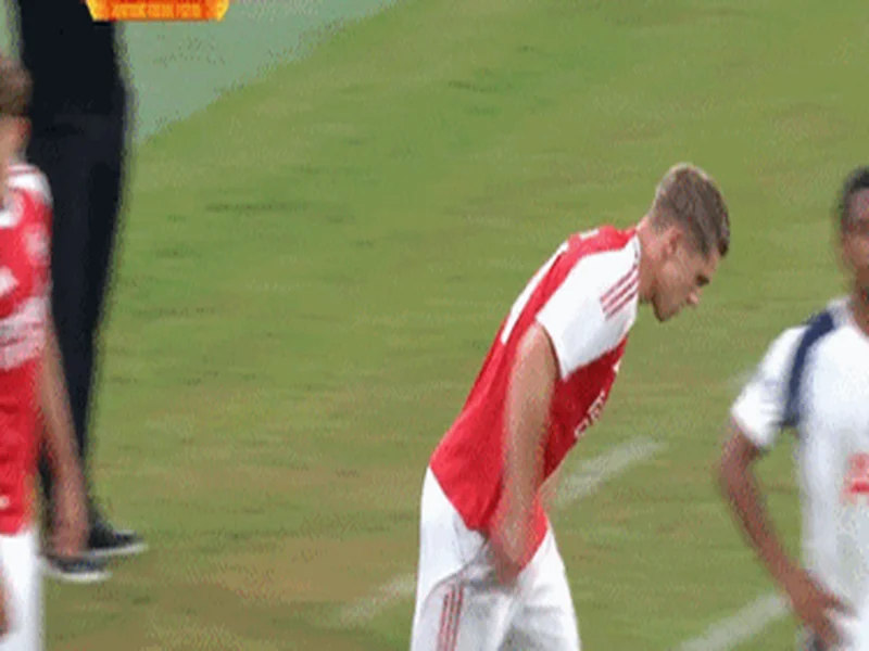 剑南春丨阿森纳4-1热刺，埃泽戴帽，里沙利松超远吊射